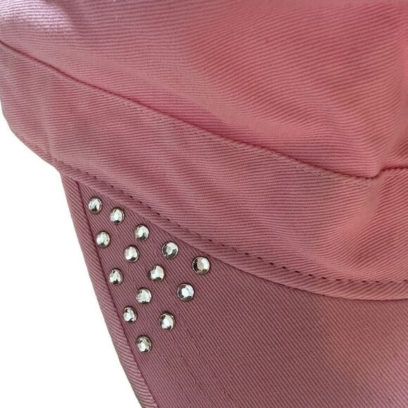 Cute pink hat with skull detail - Picture 2 of 6